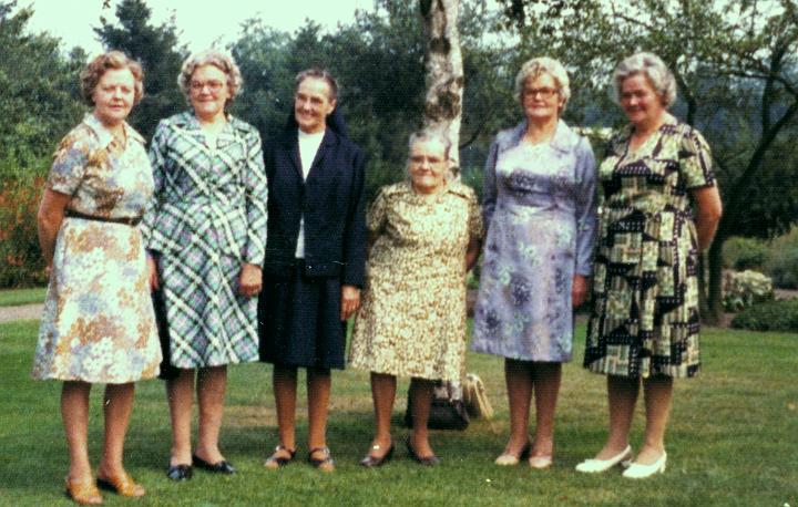 Lena_ Nel_Jana_Anna_To_Marie - 1985.jpg